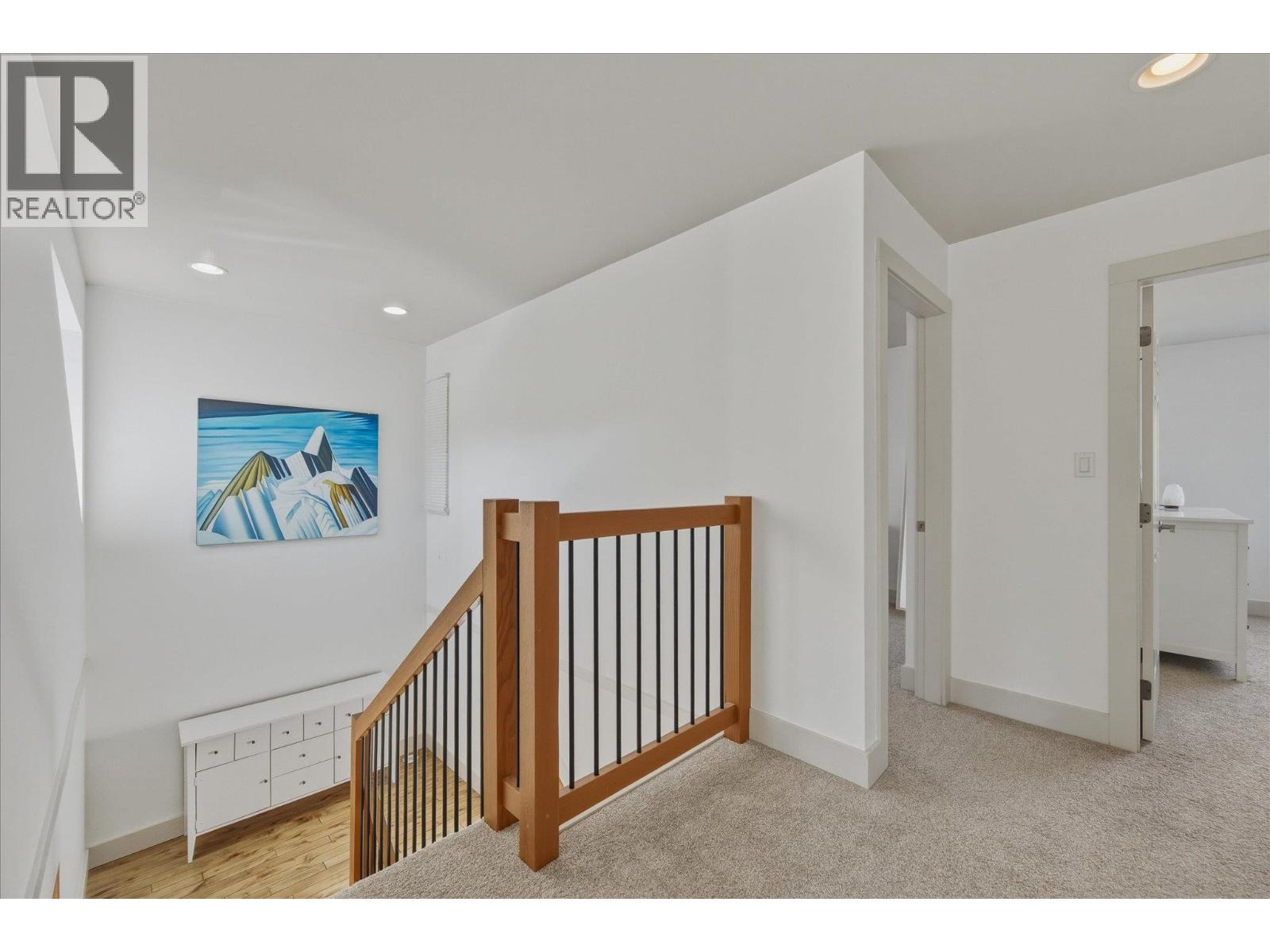22 39758 GOVERNMENT ROAD, Squamish