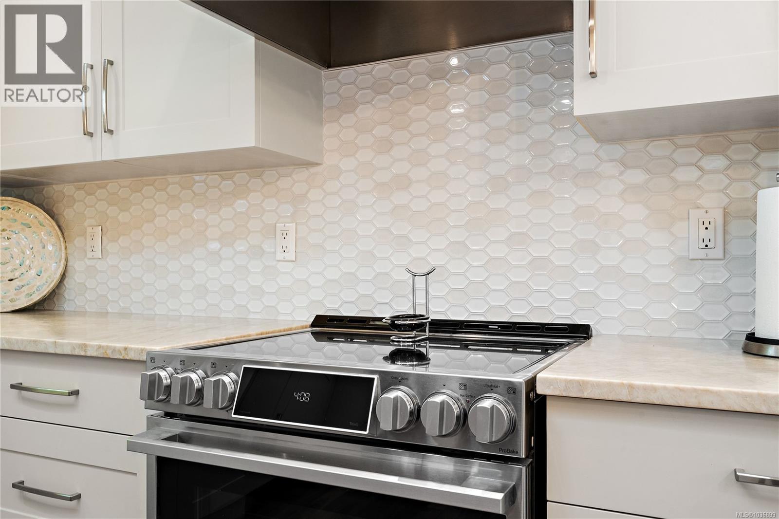 9228 Jura Rd - 15