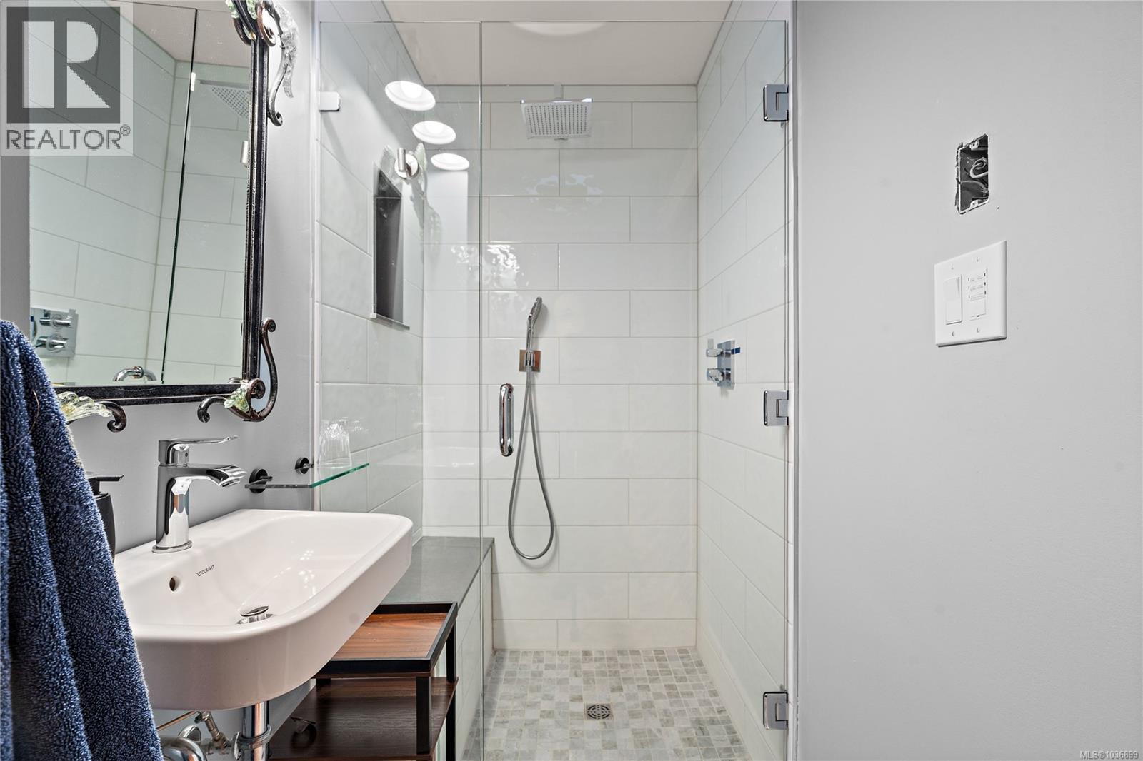 9228 Jura Rd - 31