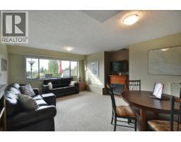 4926 Laurel Avenue, Sechelt, BC V7Z0B7 Photo 23