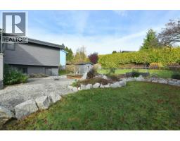 4926 Laurel Avenue, Sechelt, BC V7Z0B7 Photo 30