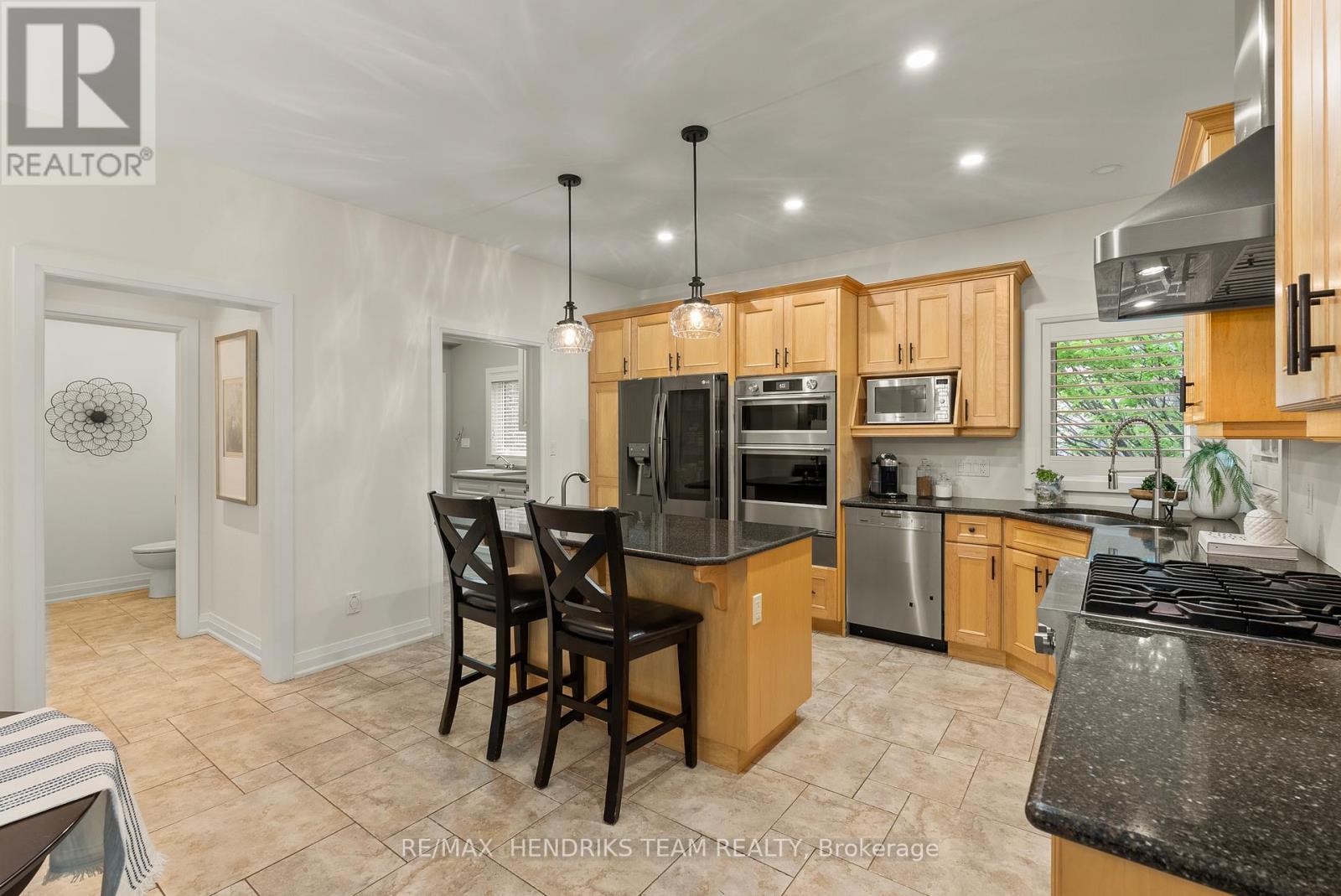 13 MCLEAN COURT - 13