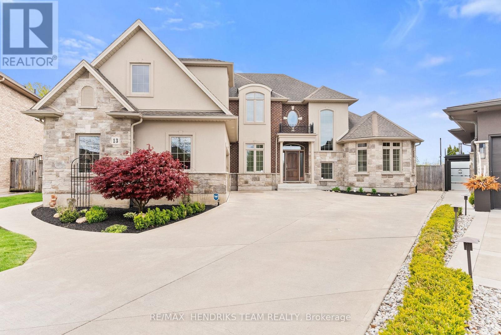 13 MCLEAN COURT - 2