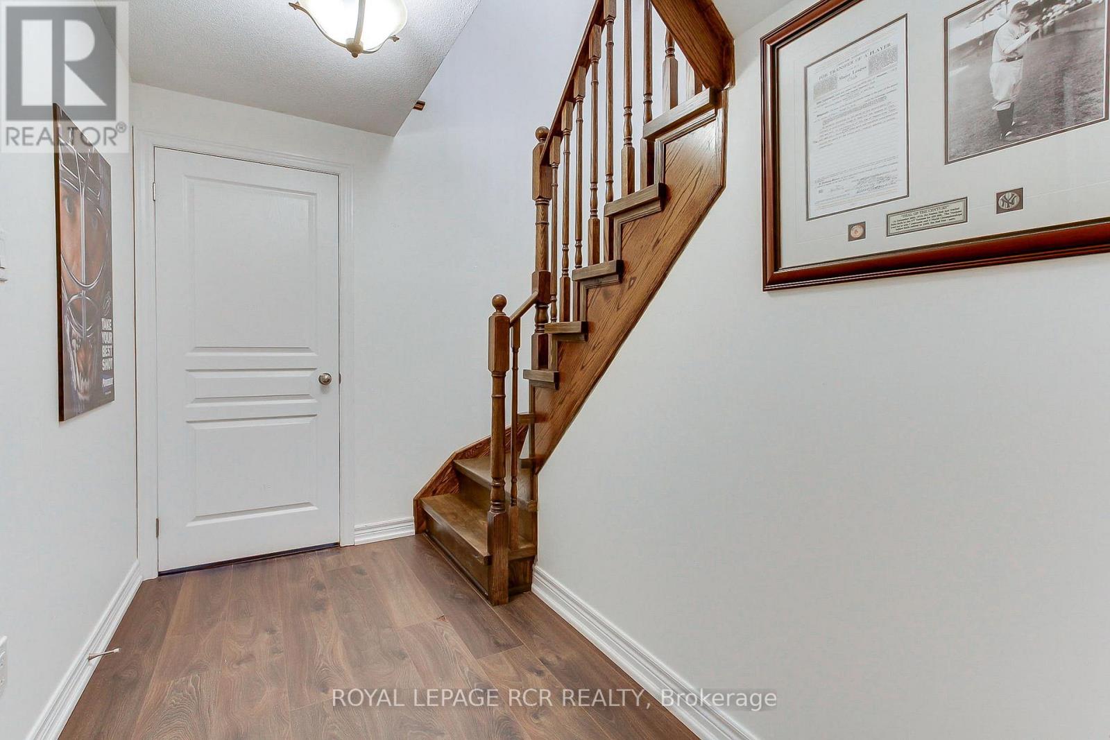 19 WYNDHAM CIRCLE - 34