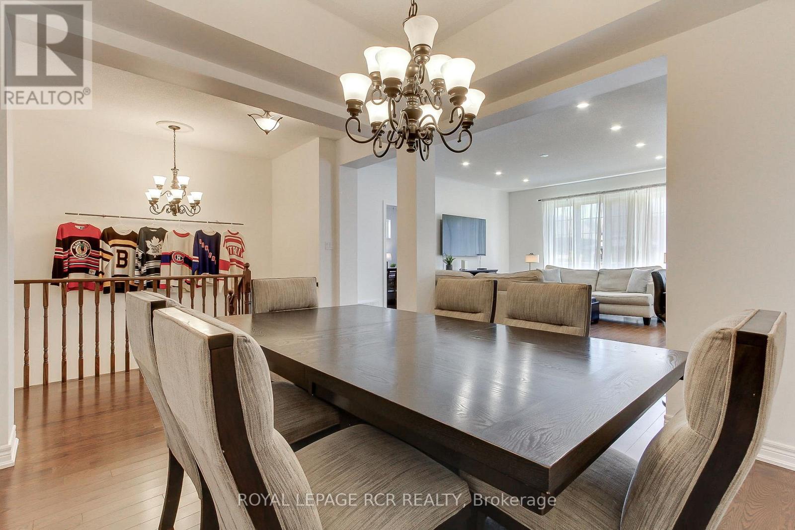 19 WYNDHAM CIRCLE - 9