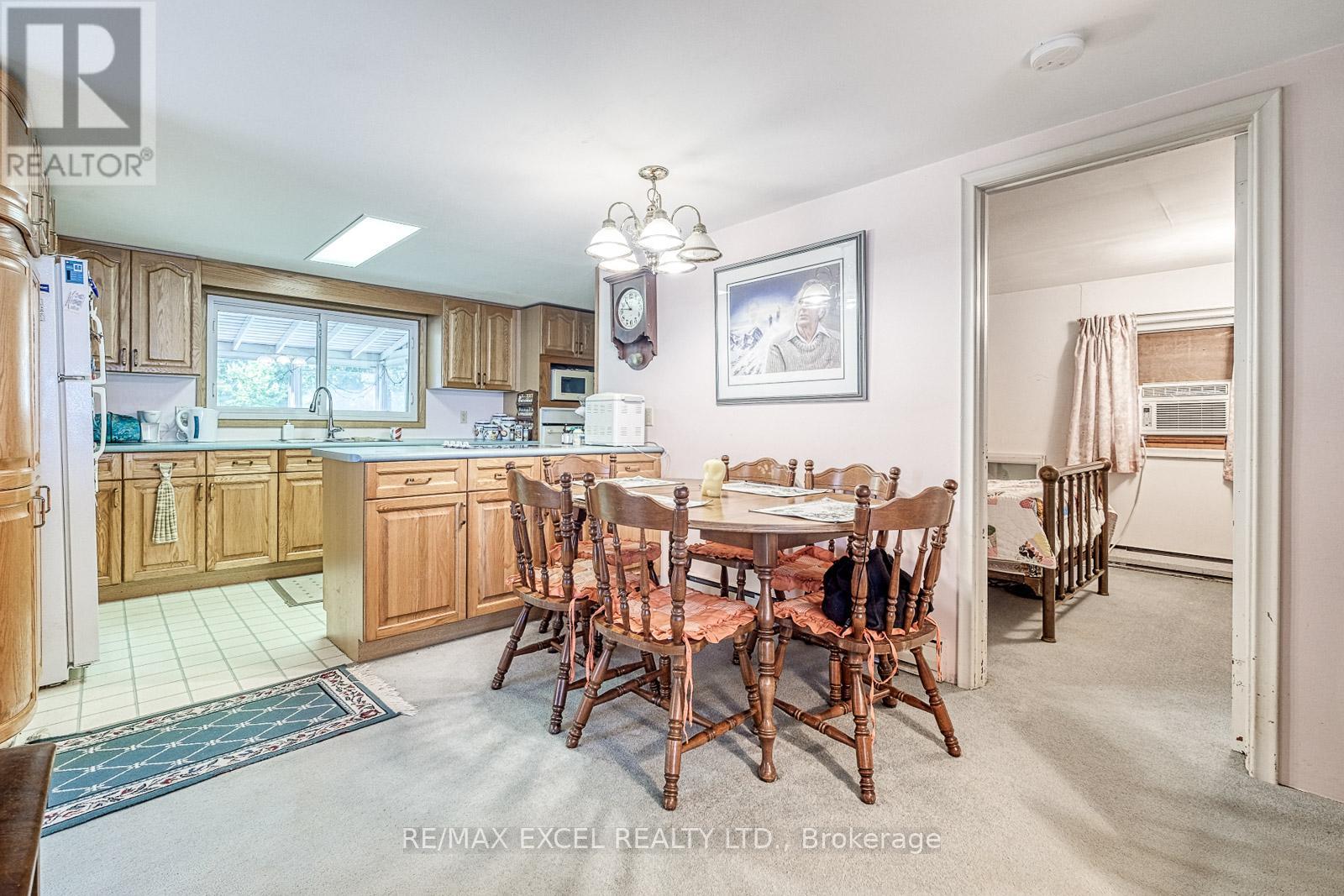 124 MOORE'S BEACH ROAD - 8