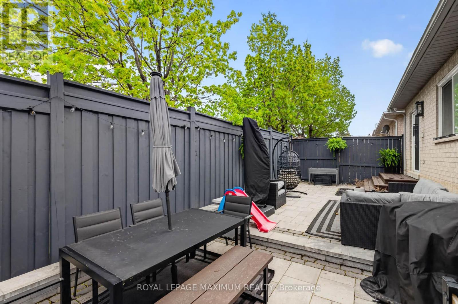 3 AMALFI COURT - 35