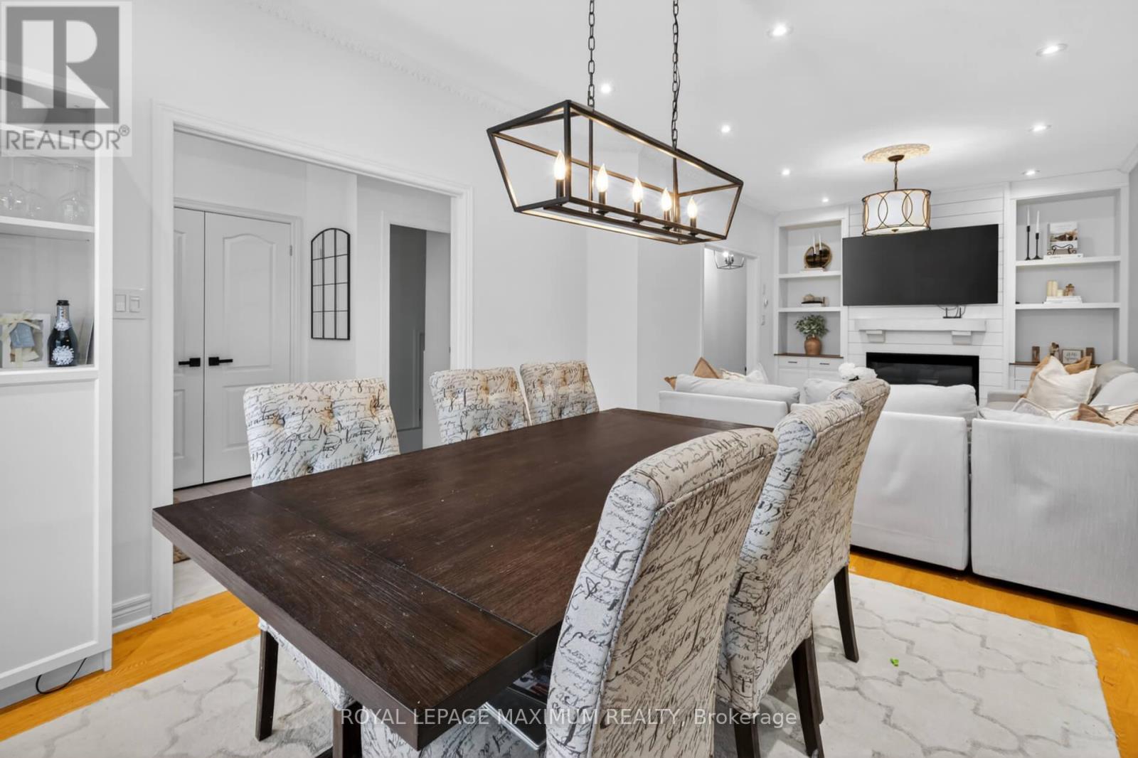 3 AMALFI COURT - 6