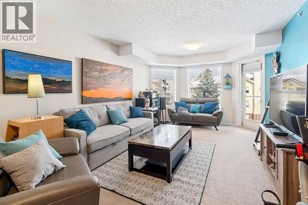 #2327 1818 Simcoe Boulevard SW - Image 2
