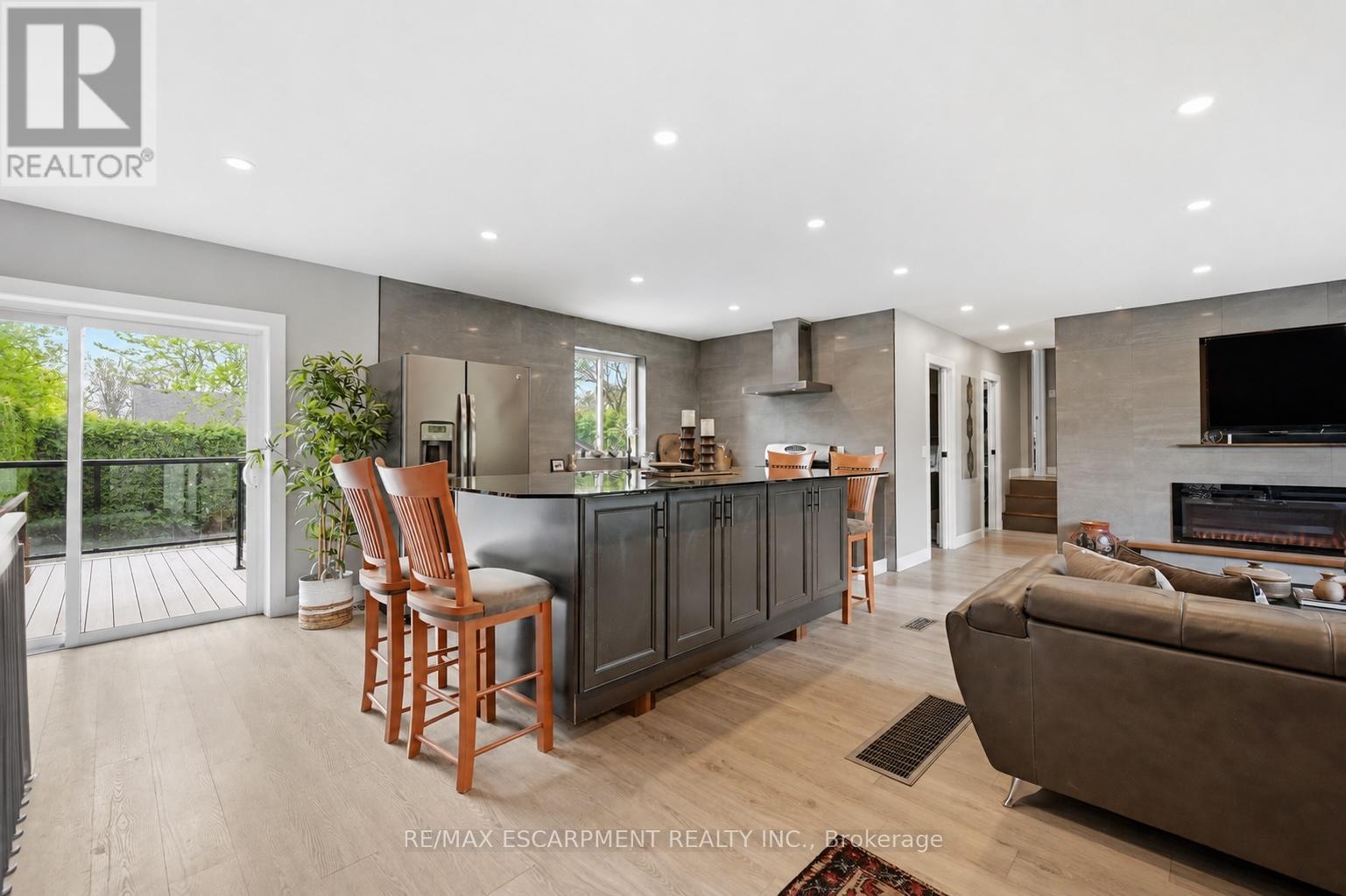 2330 ALMA DALE AVENUE - 3