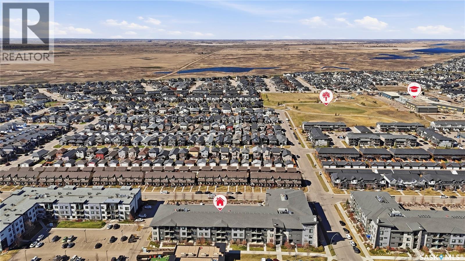 #212 235 Evergreen SQUARE - 32