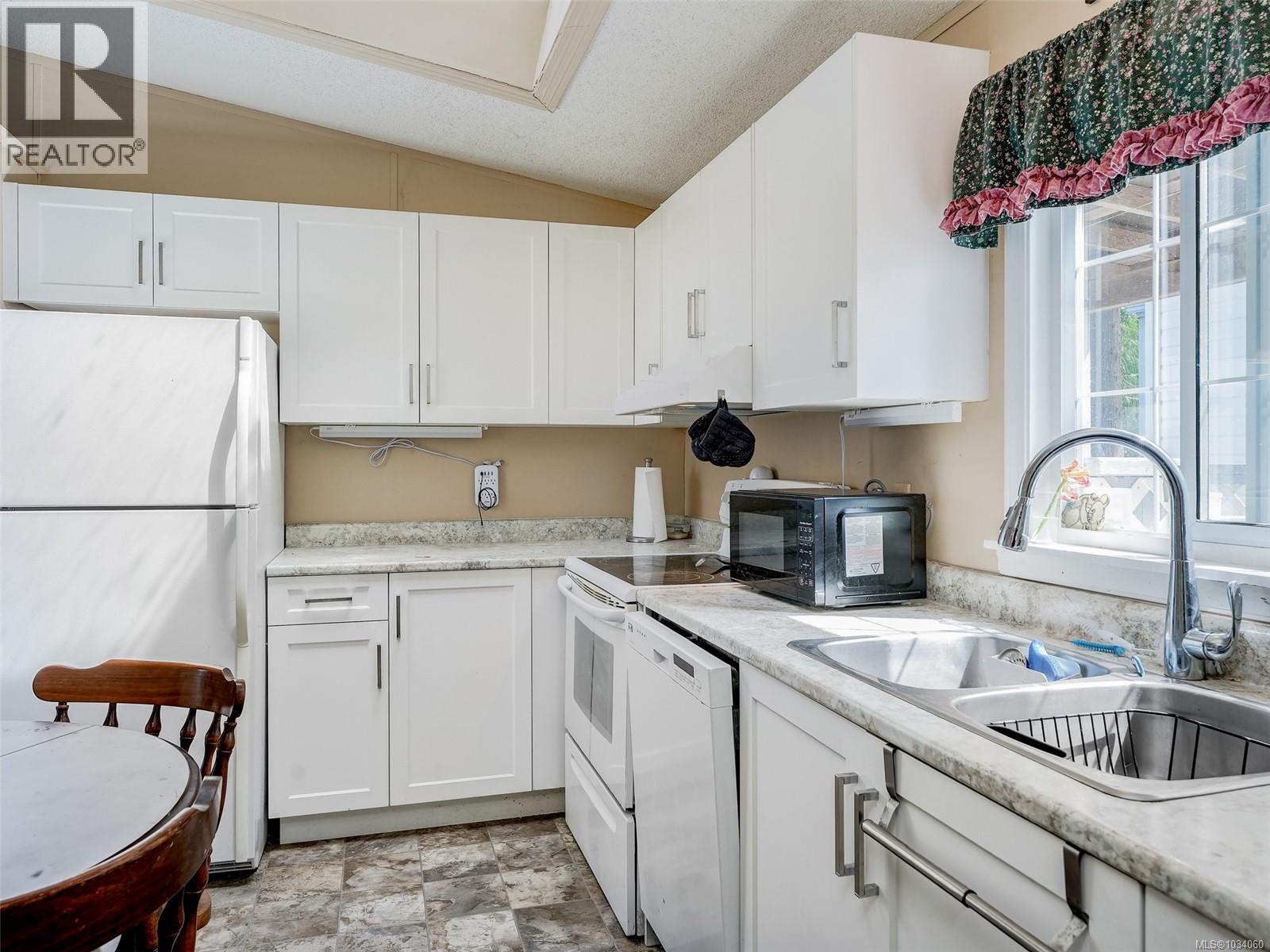 #2 2741 Stautw Rd - 9