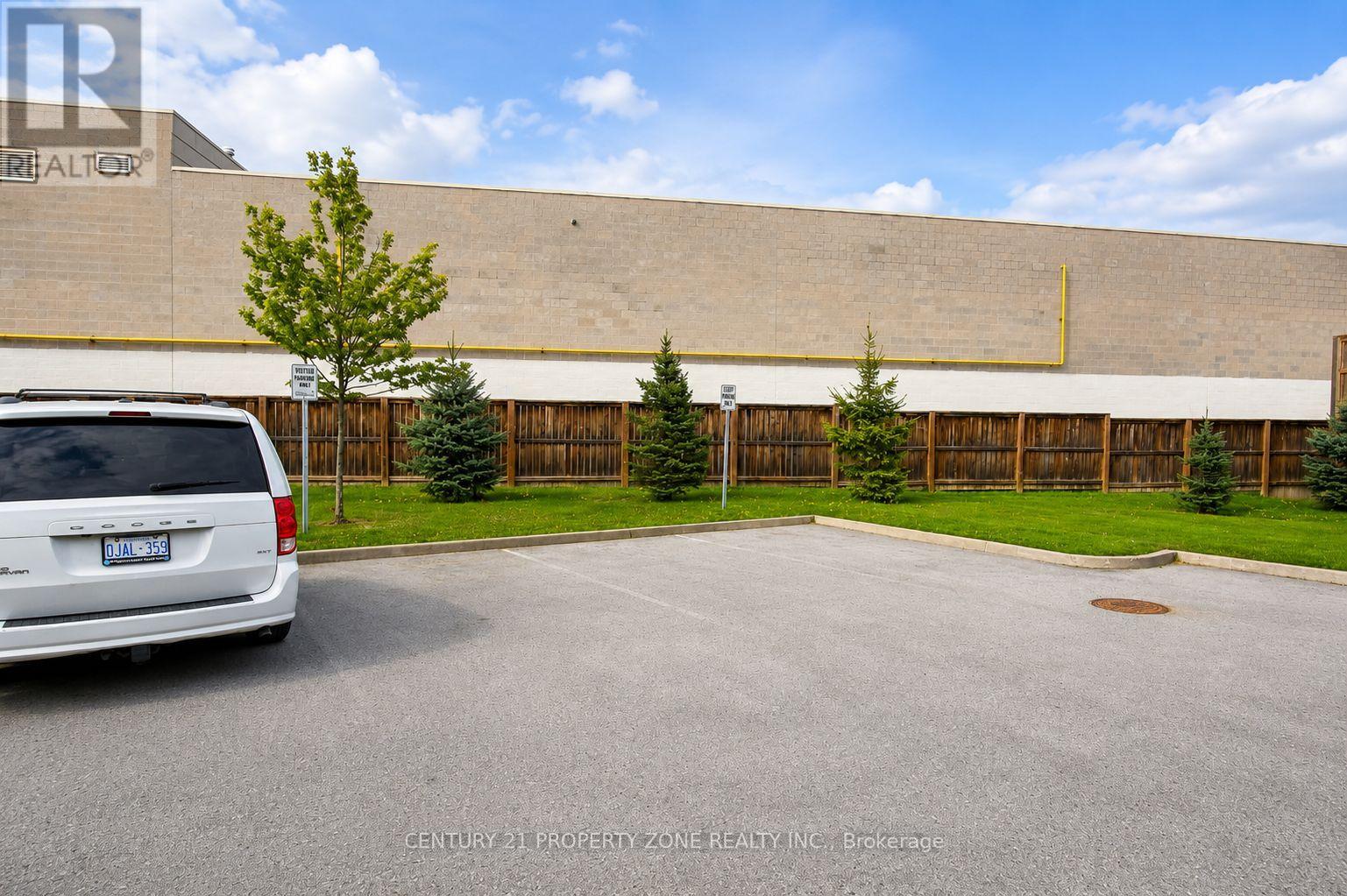 #12 60 CANTERBURY DRIVE - 23