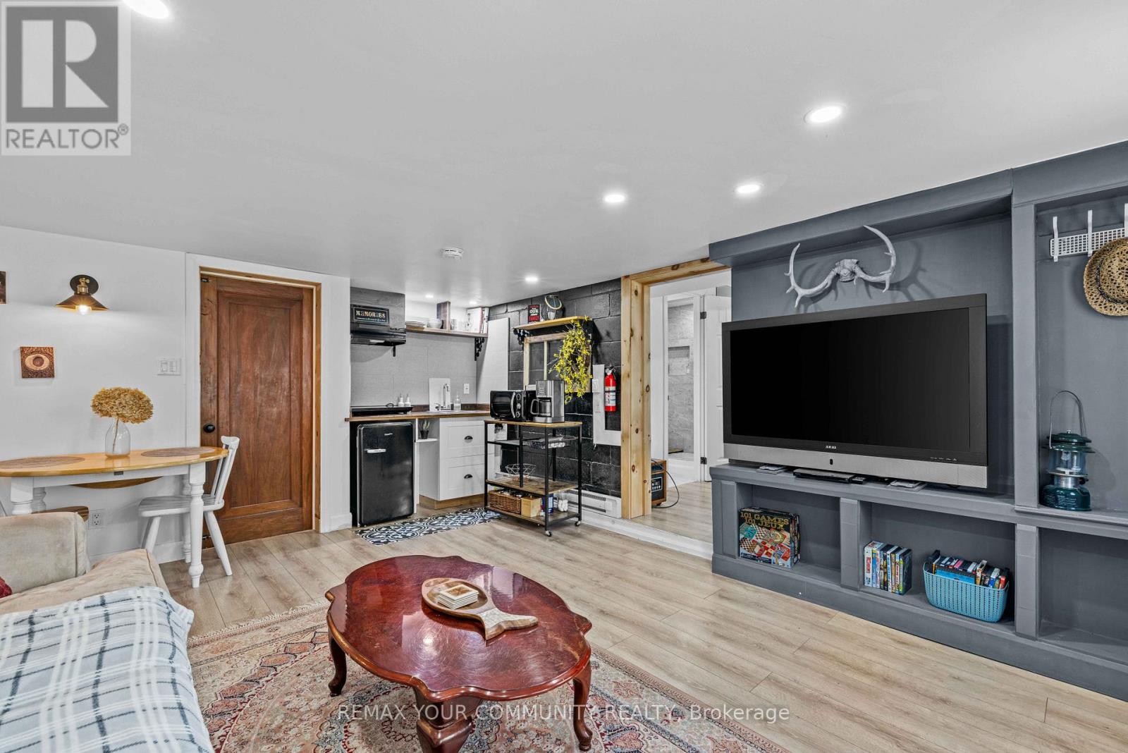 1009 SUMMERVILLE ROAD - 41