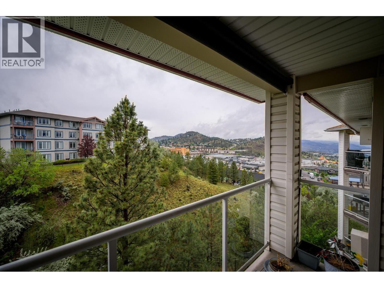 #411 1120 HUGH ALLAN Drive - 14