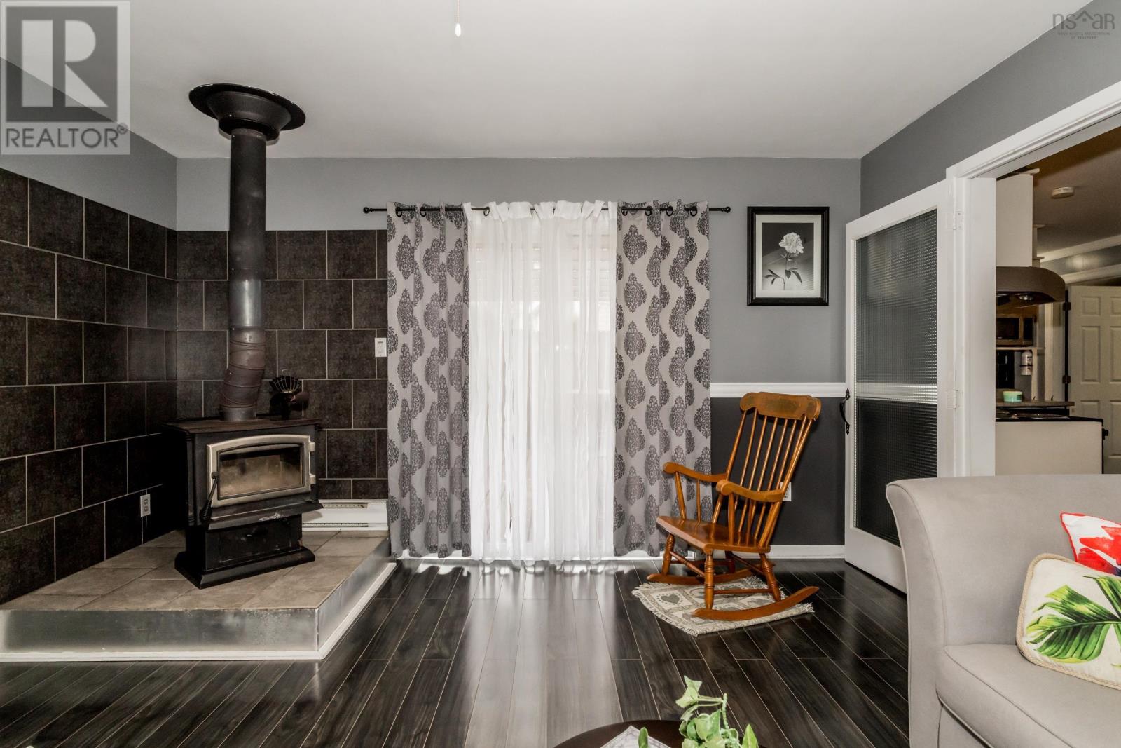 Property 24 of 49 of 167 Mee Road