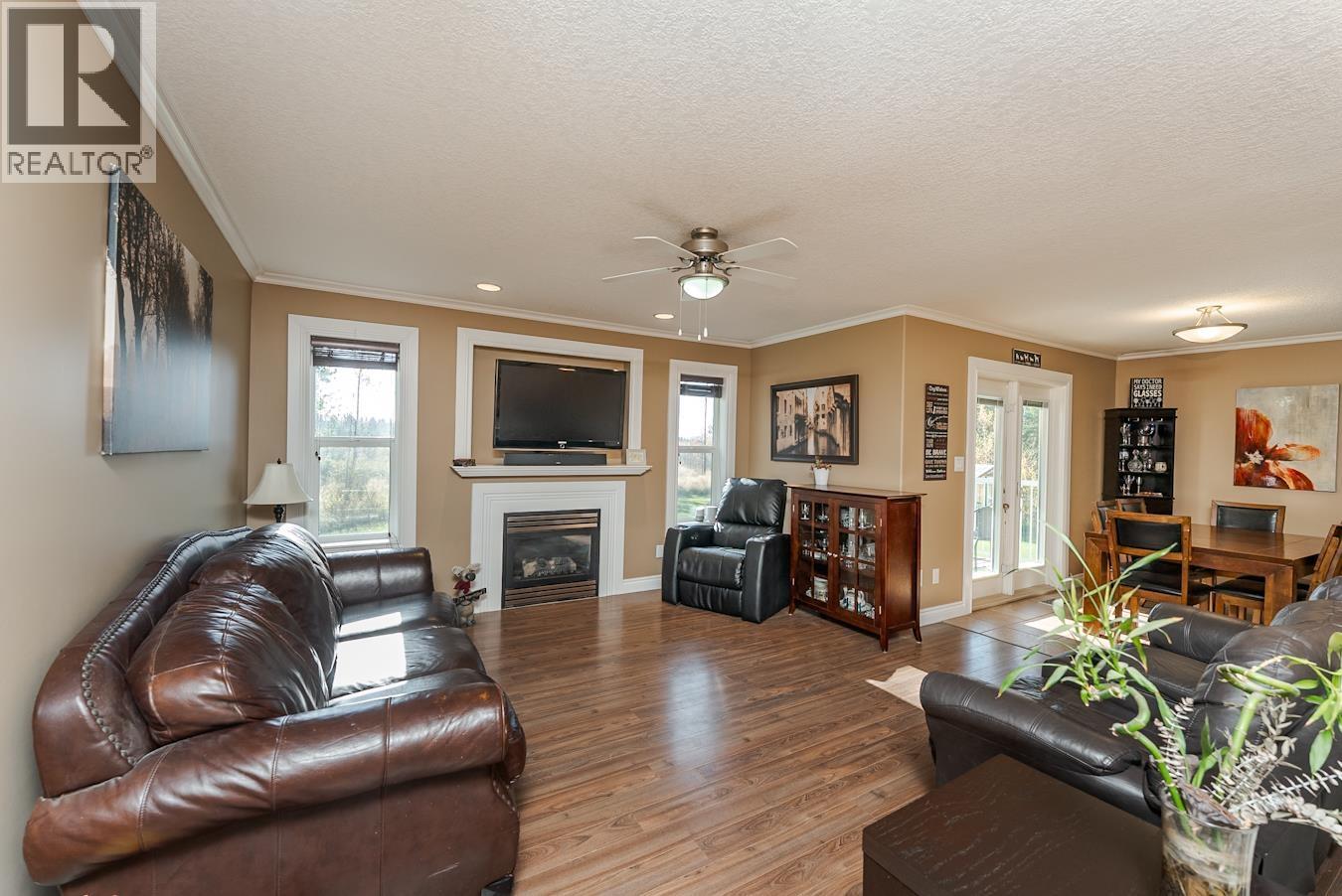 Photo 9 of 39 — 8385 MURALT ROAD · Prince George, BC