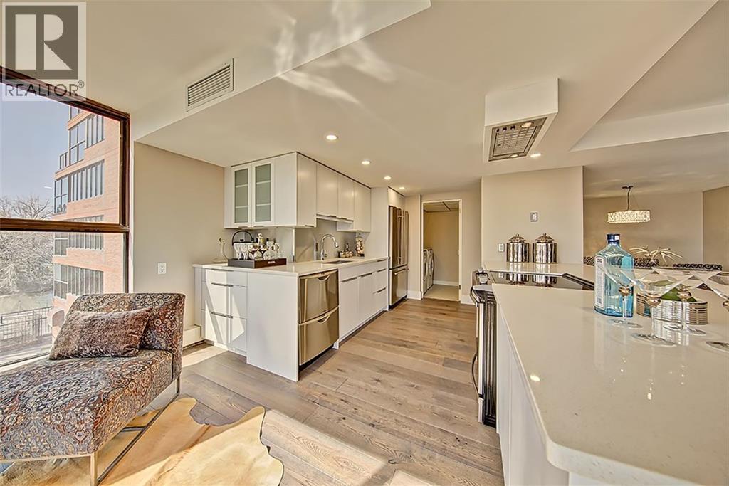 #302 318 26 Avenue SW - 7