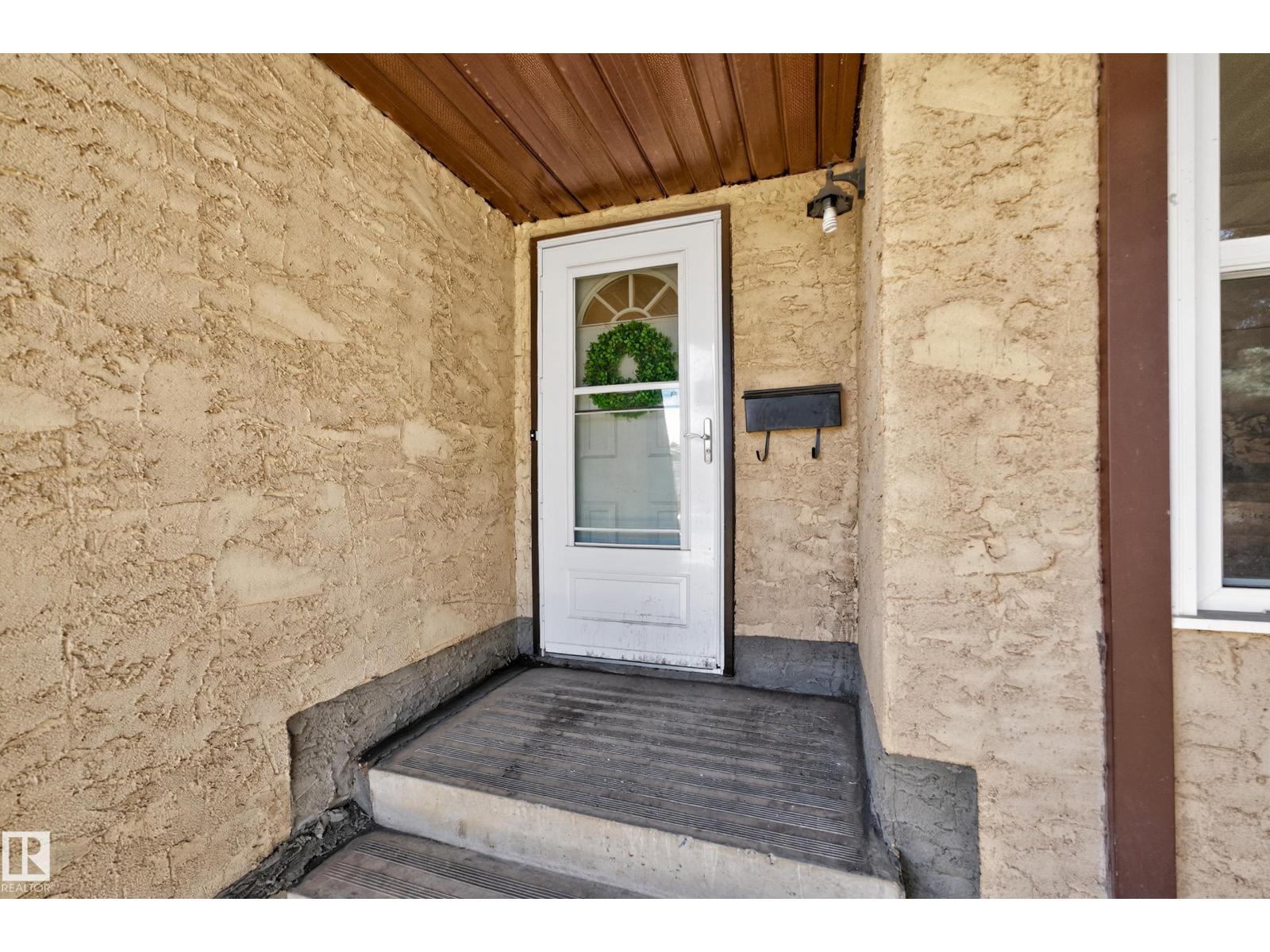 17312 108 ST NW - 41