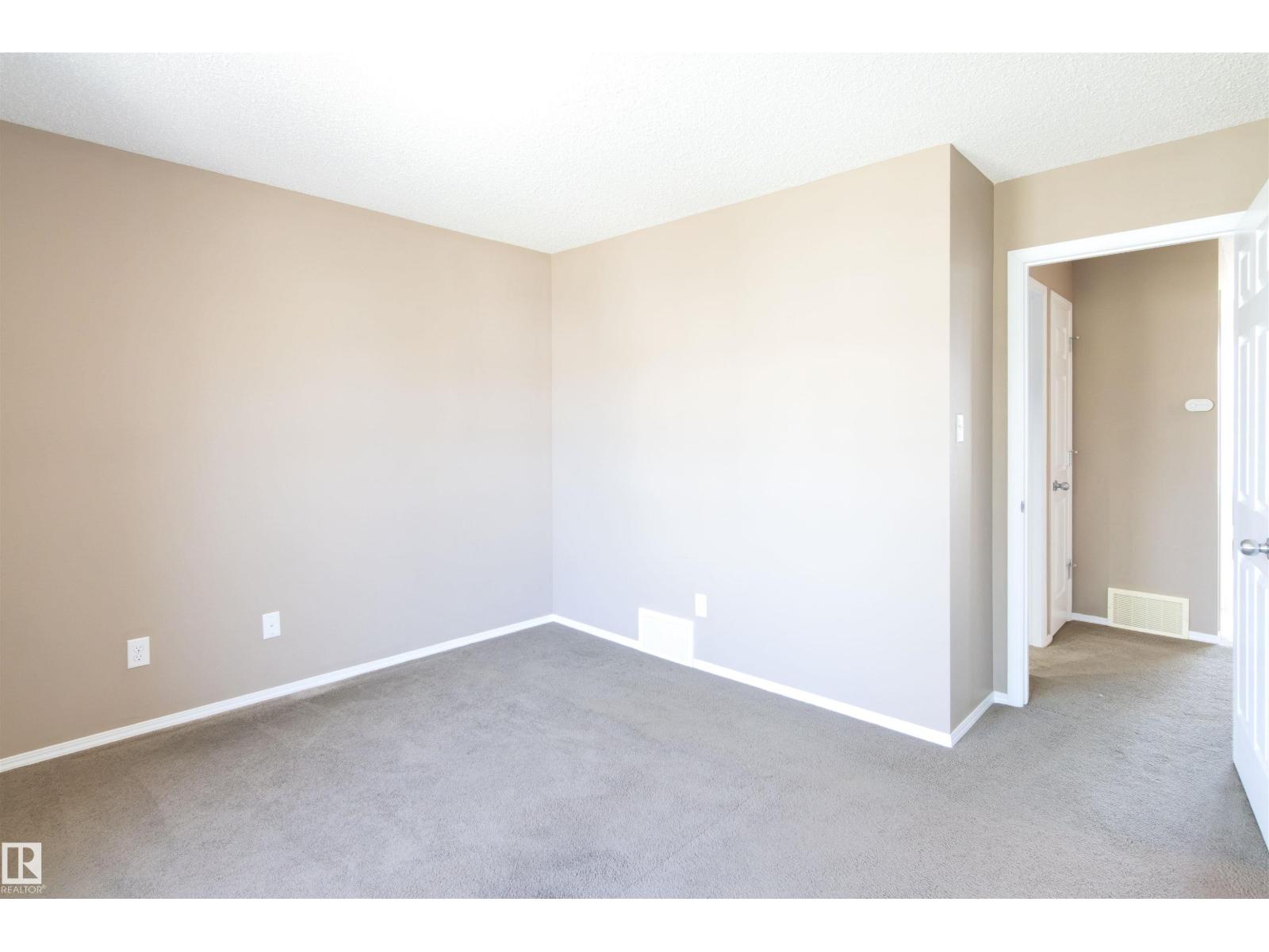 9116 SHAW WY SW - 19