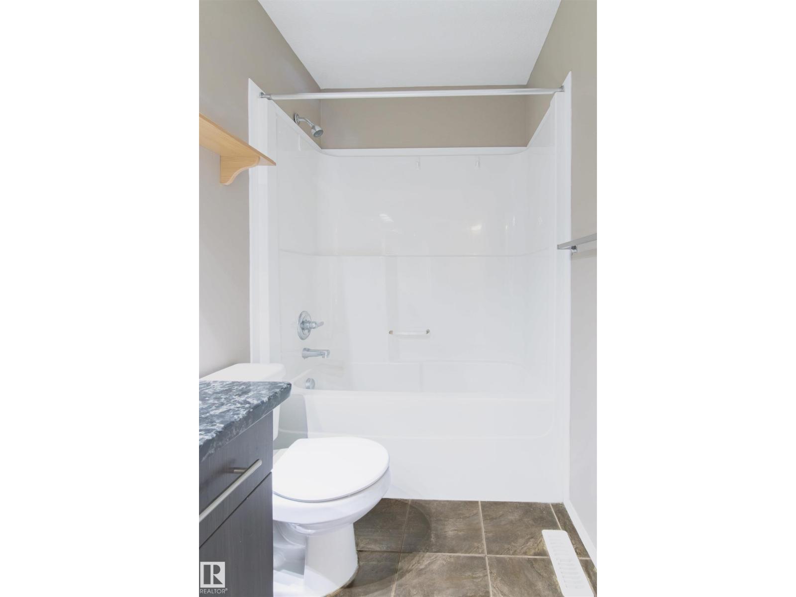 9116 SHAW WY SW - 23