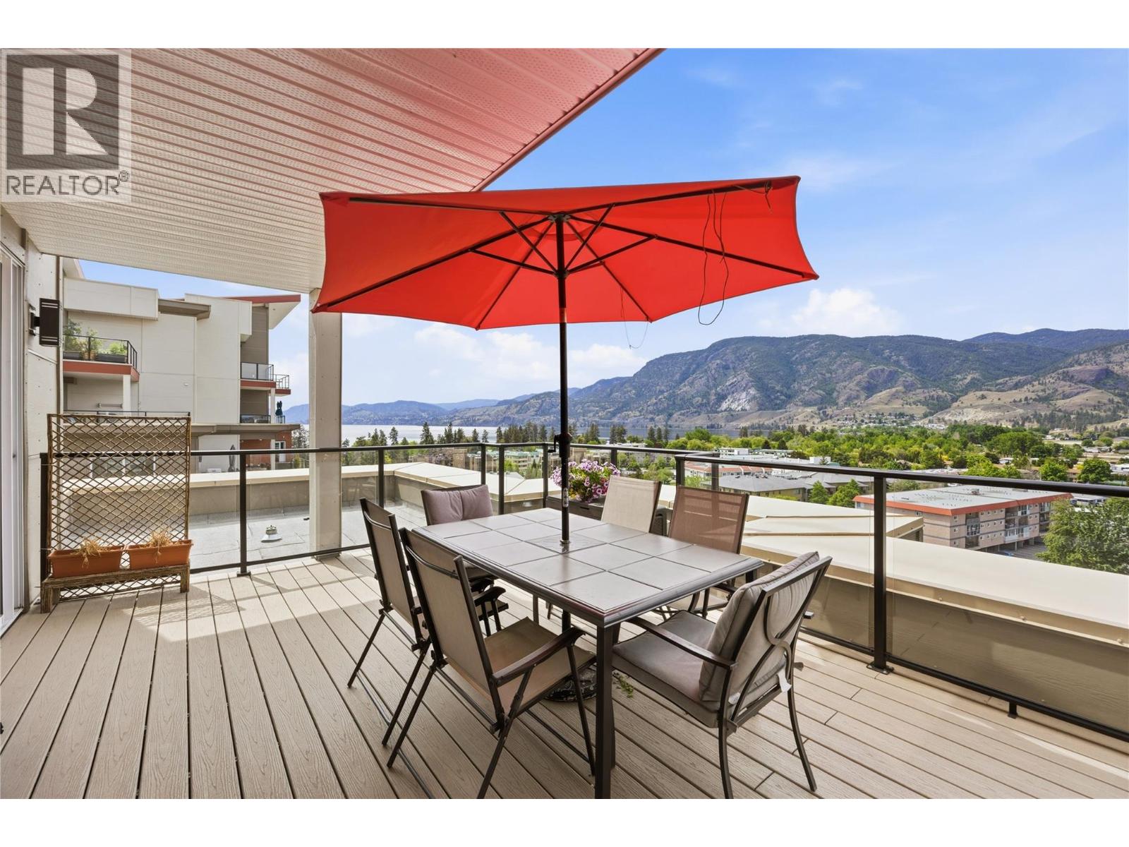 #1104 3346 Skaha Lake Road - 21