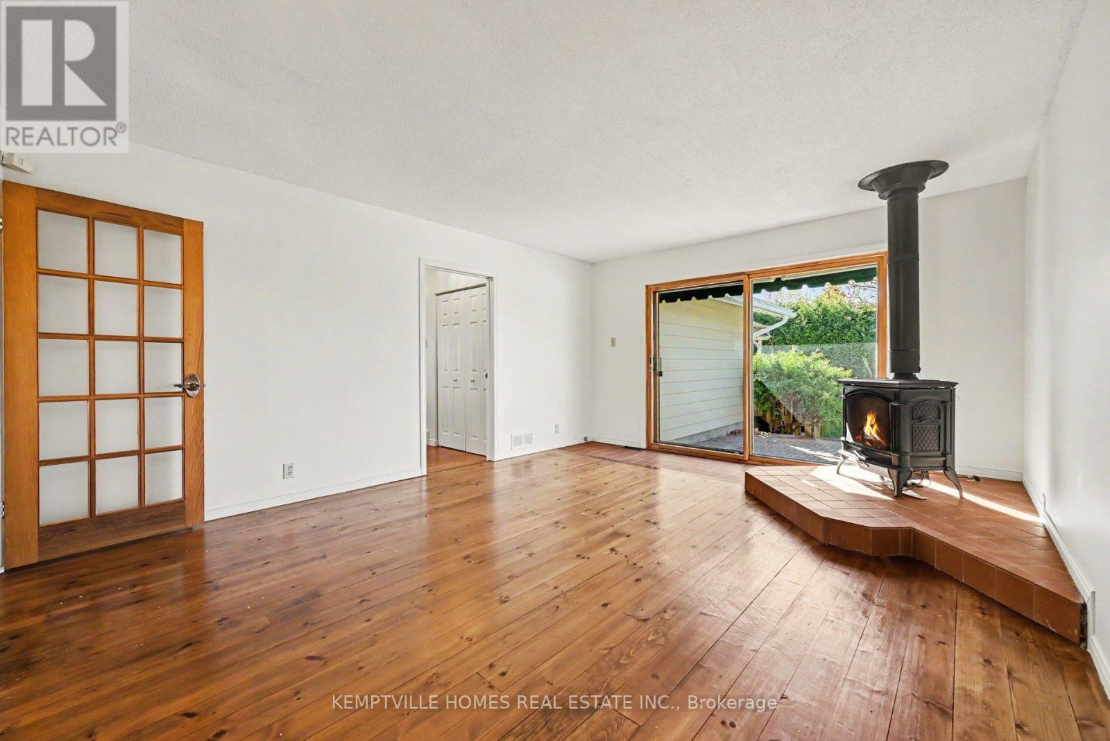 182 ABBOTSFORD ROAD - 8