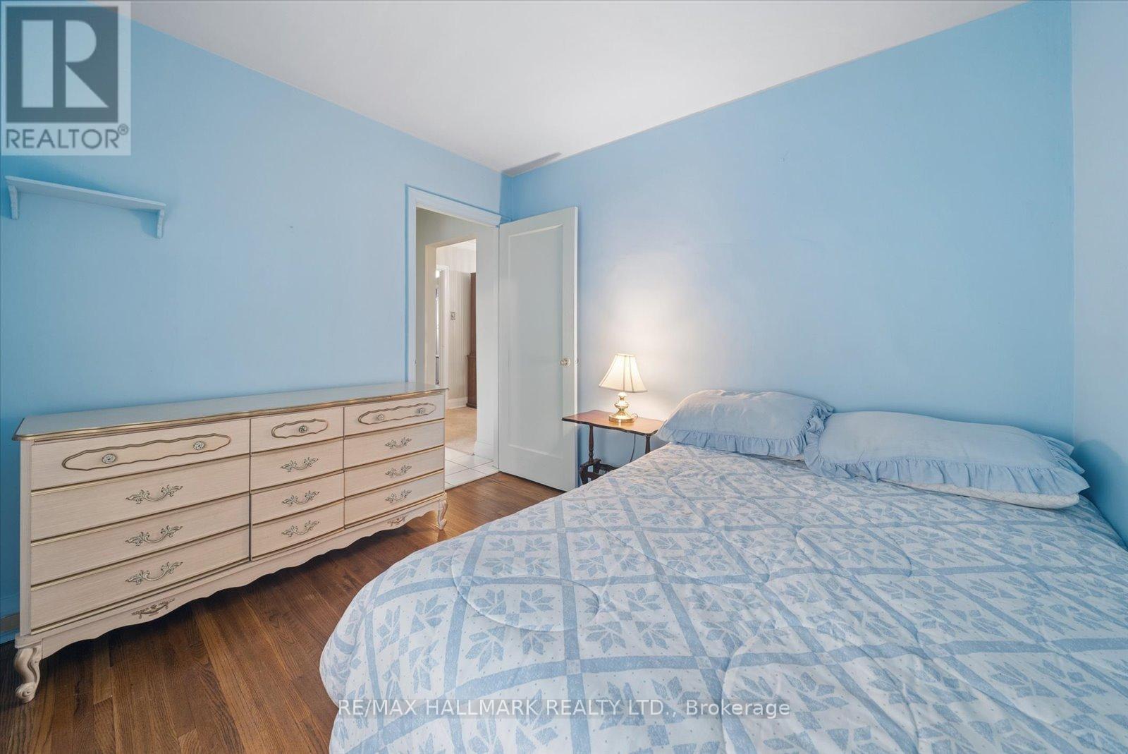 51 BERTHA AVENUE - 21