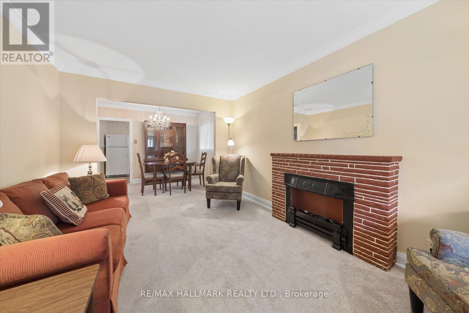 51 BERTHA AVENUE - 8