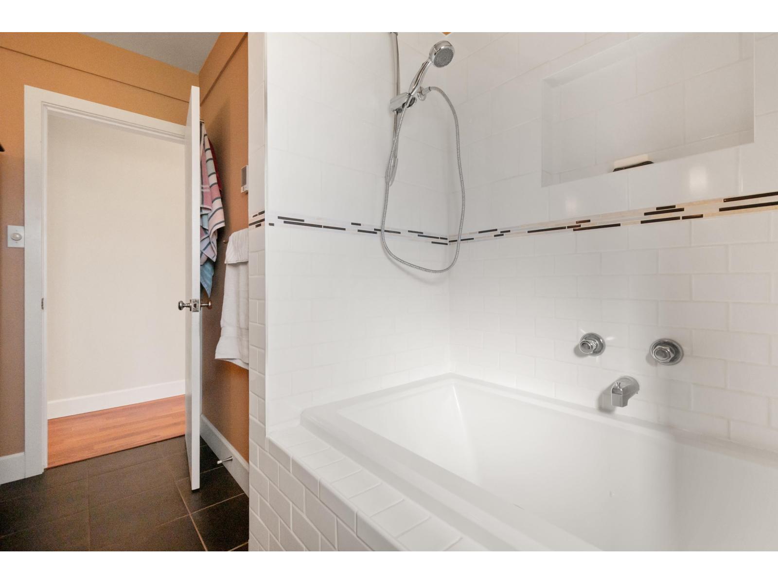 1732 AGASSIZ AVENUE, Agassiz, Agassiz