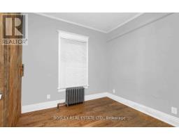 Upper - 2994 Dundas Street W, Toronto, ON M6P1Z3 Photo 16