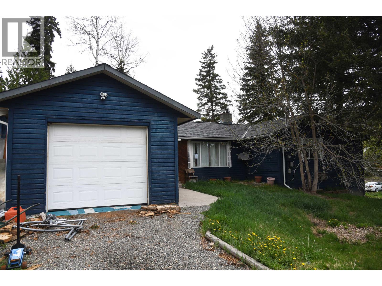 6462 MERCER ROAD - 13