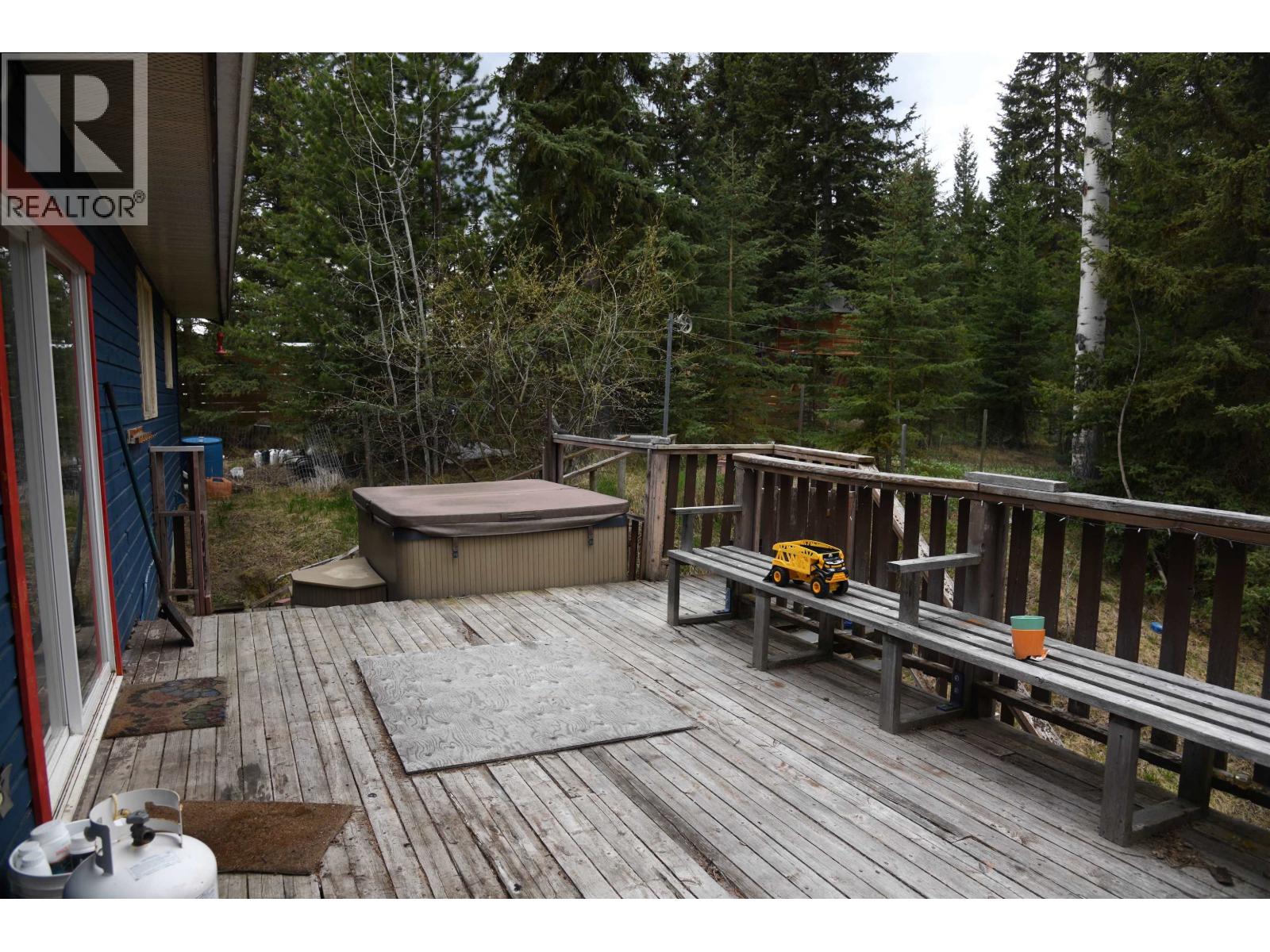6462 MERCER ROAD - 18