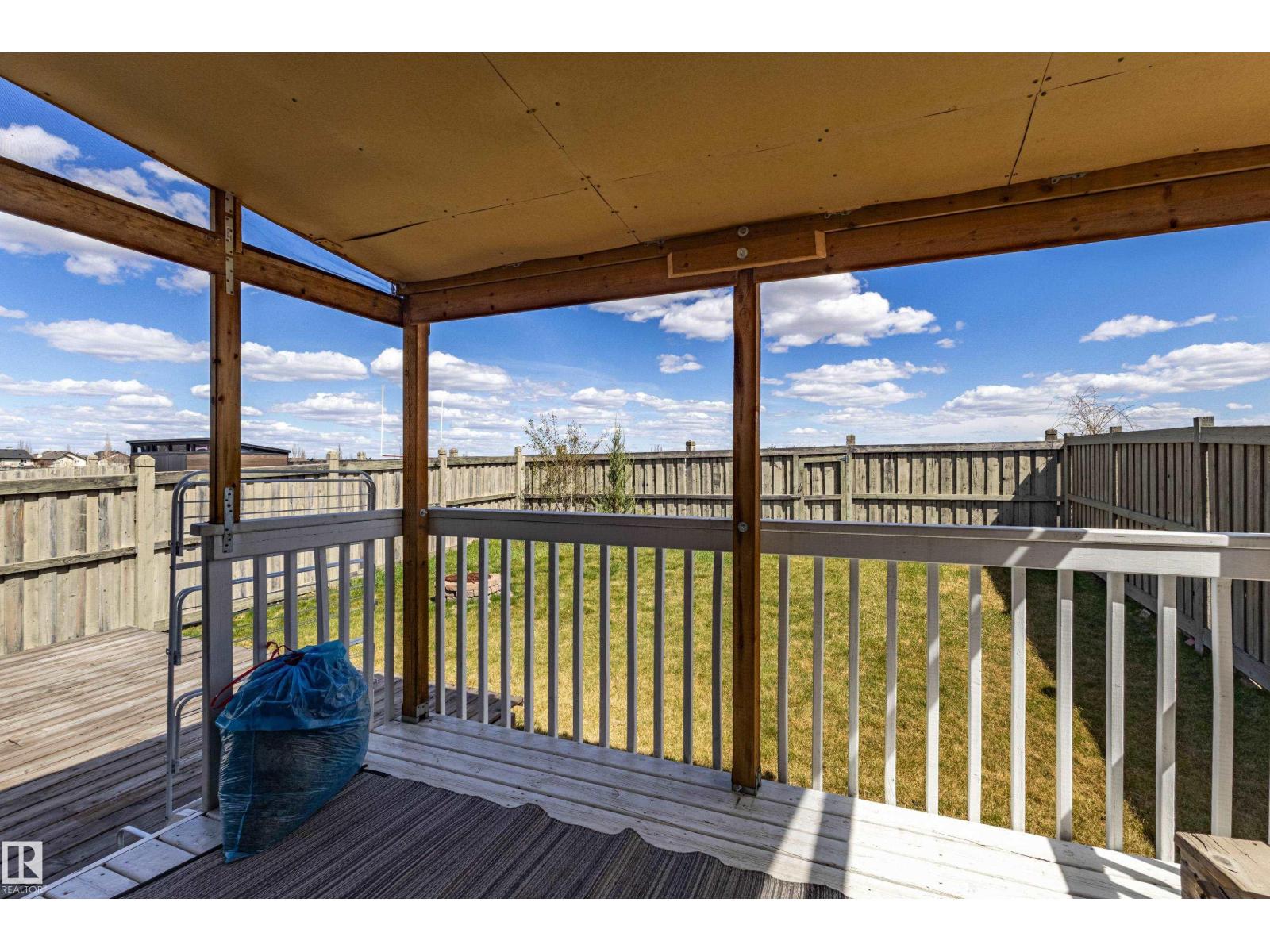 3540 MCLEAN CR SW - 38