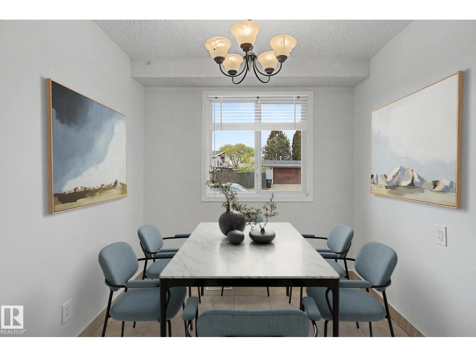 9B CLAREVIEW VG NW, Edmonton