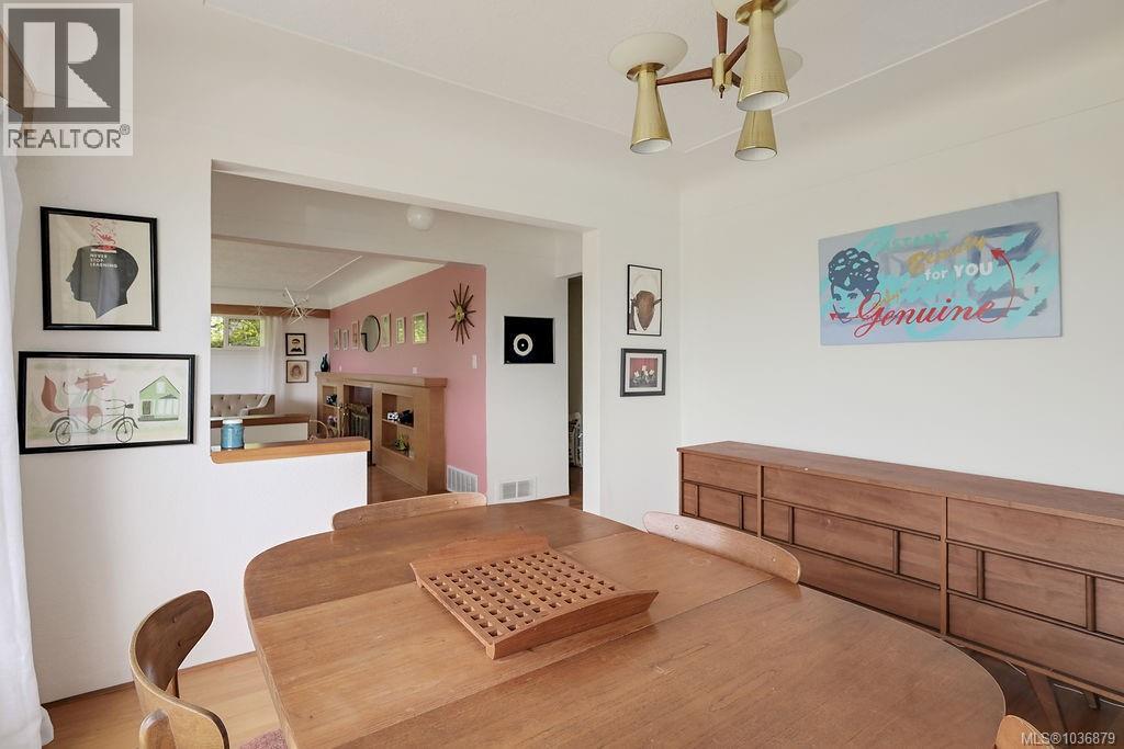  2106 Neil Street, Oak Bay