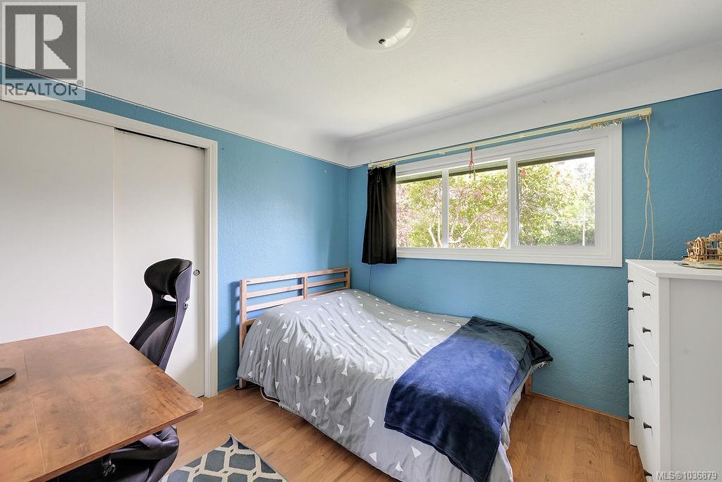  2106 Neil Street, Oak Bay