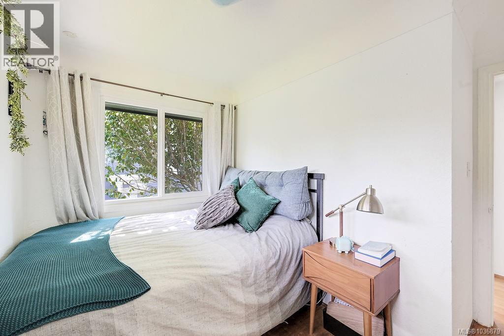  2106 Neil Street, Oak Bay