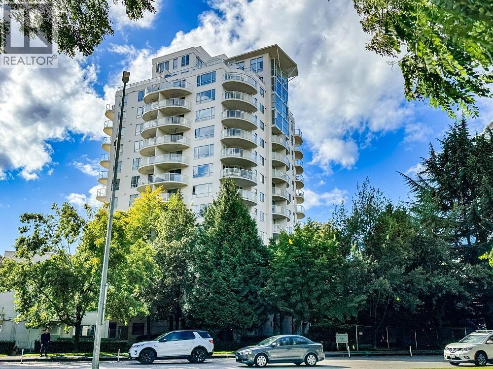 701 7680 GRANVILLE Avenue - main photo