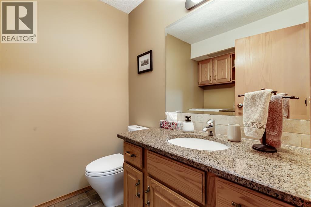 26 Tiller Place SE - 18