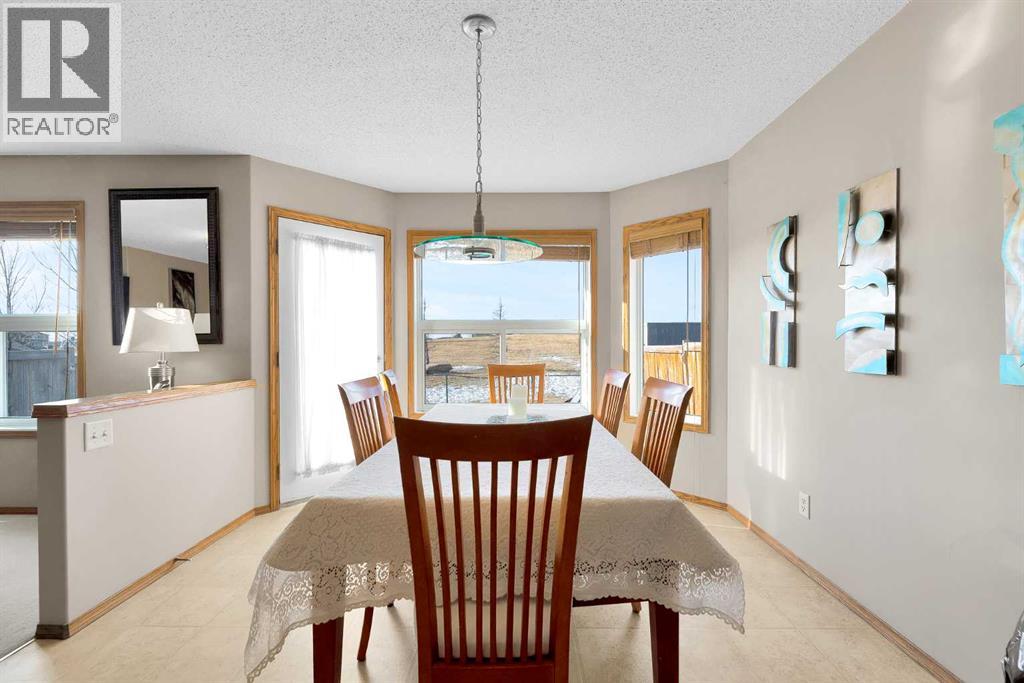 132 Saddletree Close NE - 7
