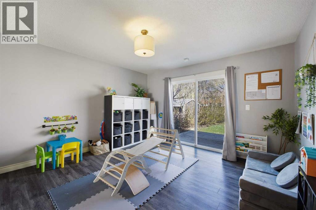 10 Blackstone Avenue — photo 19