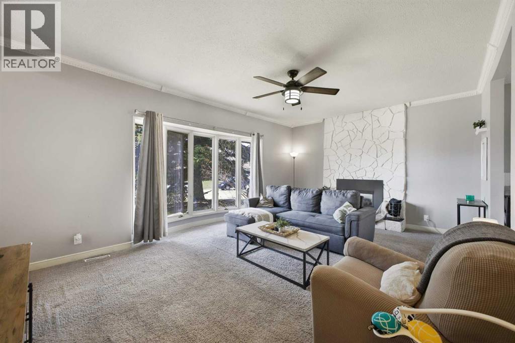 10 Blackstone Avenue — photo 24