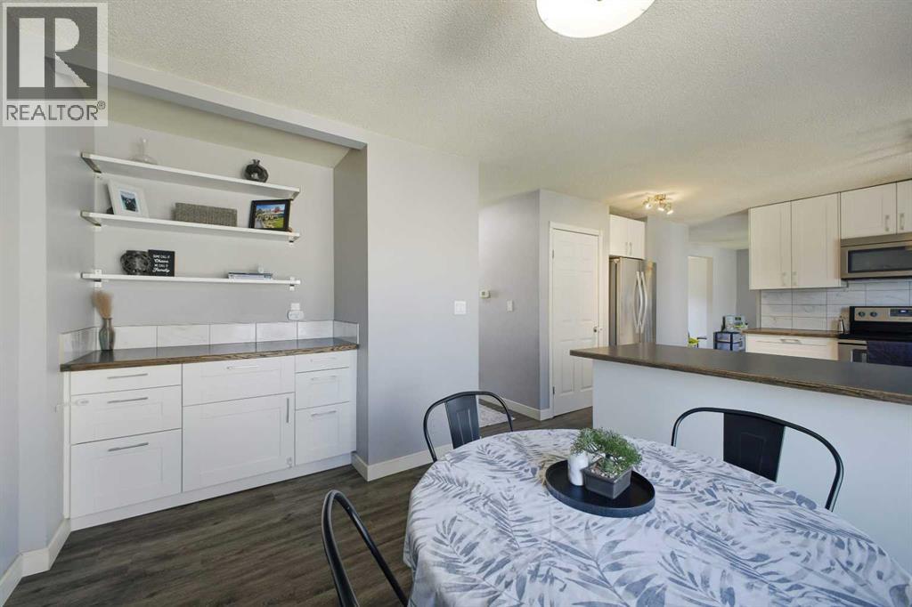 10 Blackstone Avenue — photo 13