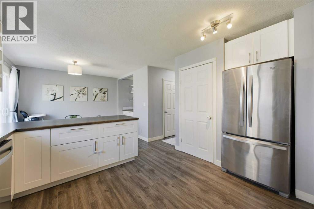 10 Blackstone Avenue — photo 18