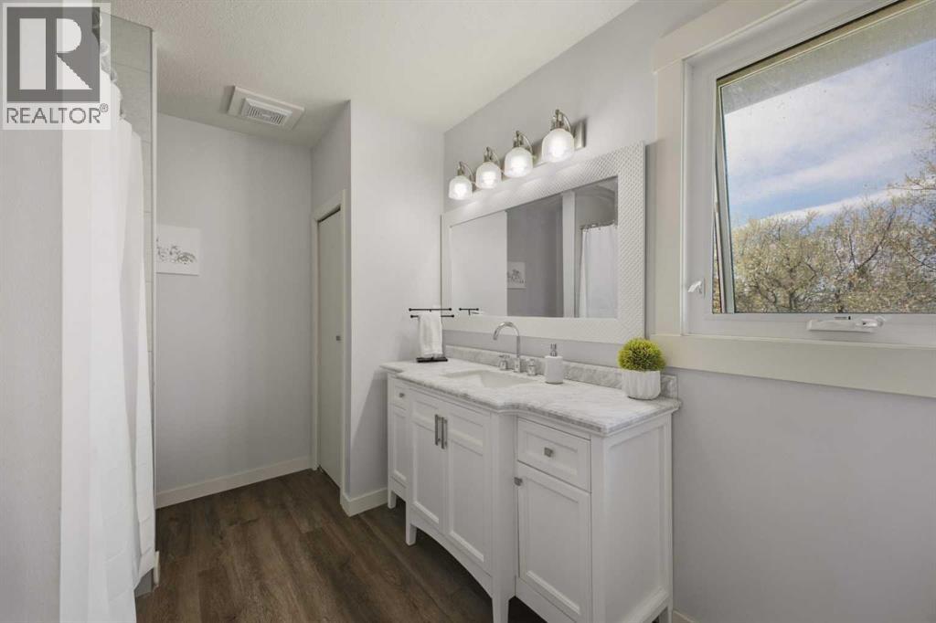 10 Blackstone Avenue — photo 30