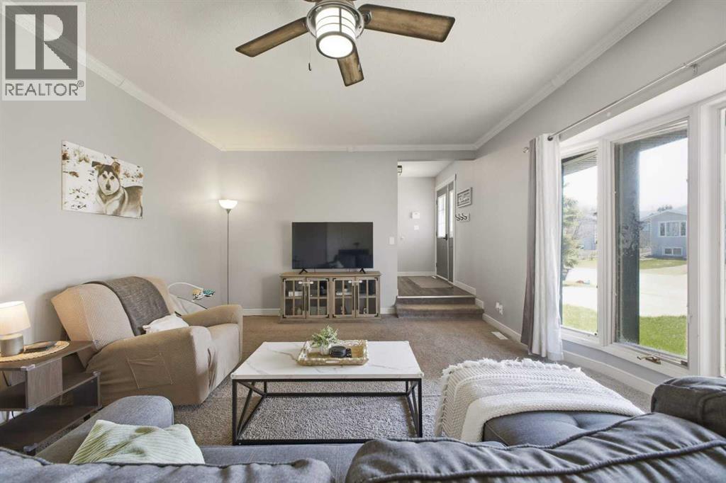 10 Blackstone Avenue — photo 23