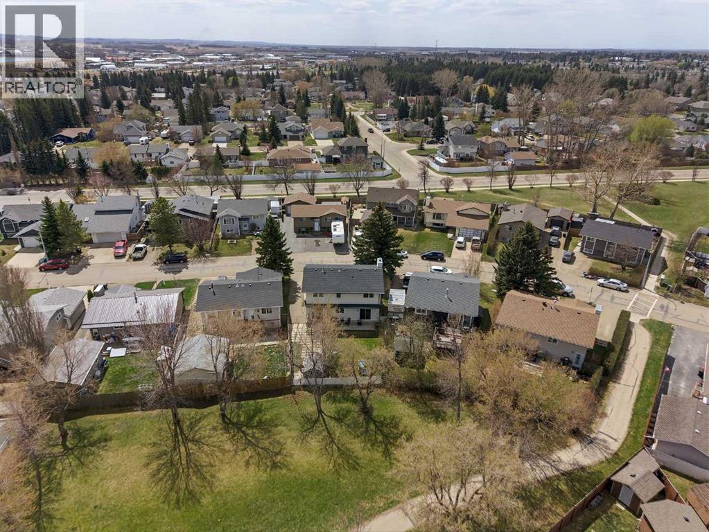 10 Blackstone Avenue — photo 43