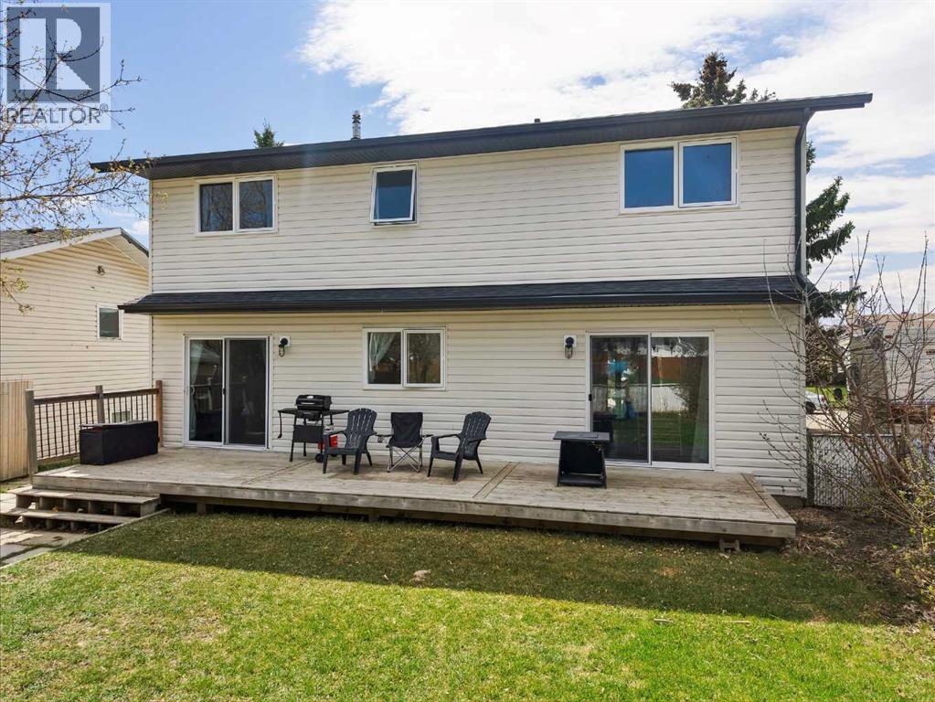 10 Blackstone Avenue — photo 42