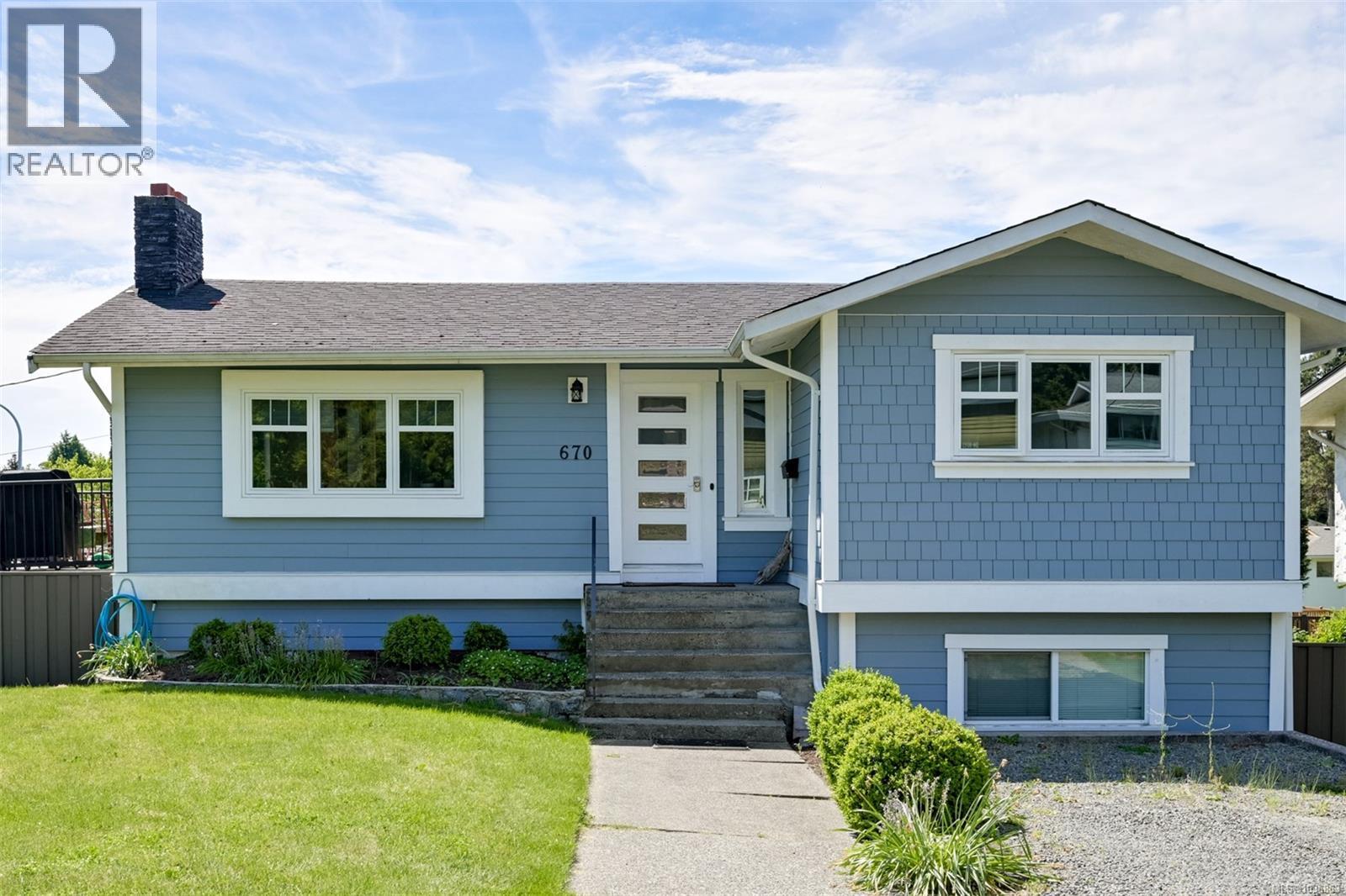 670 Polyanthus Cres - 1